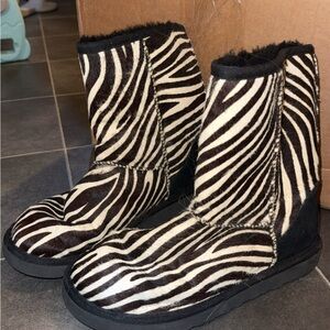 UGG Zebra Print Winter Boots - Black and White